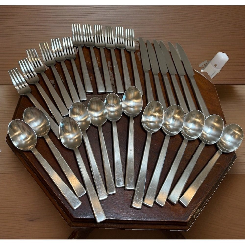 Vintage Cambridge Stainless Flatware Set 30 PC Service For 6 Modern Block Handle